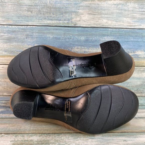 Clarks Taupe Brown Lace up Booties - Picture 8 of 12